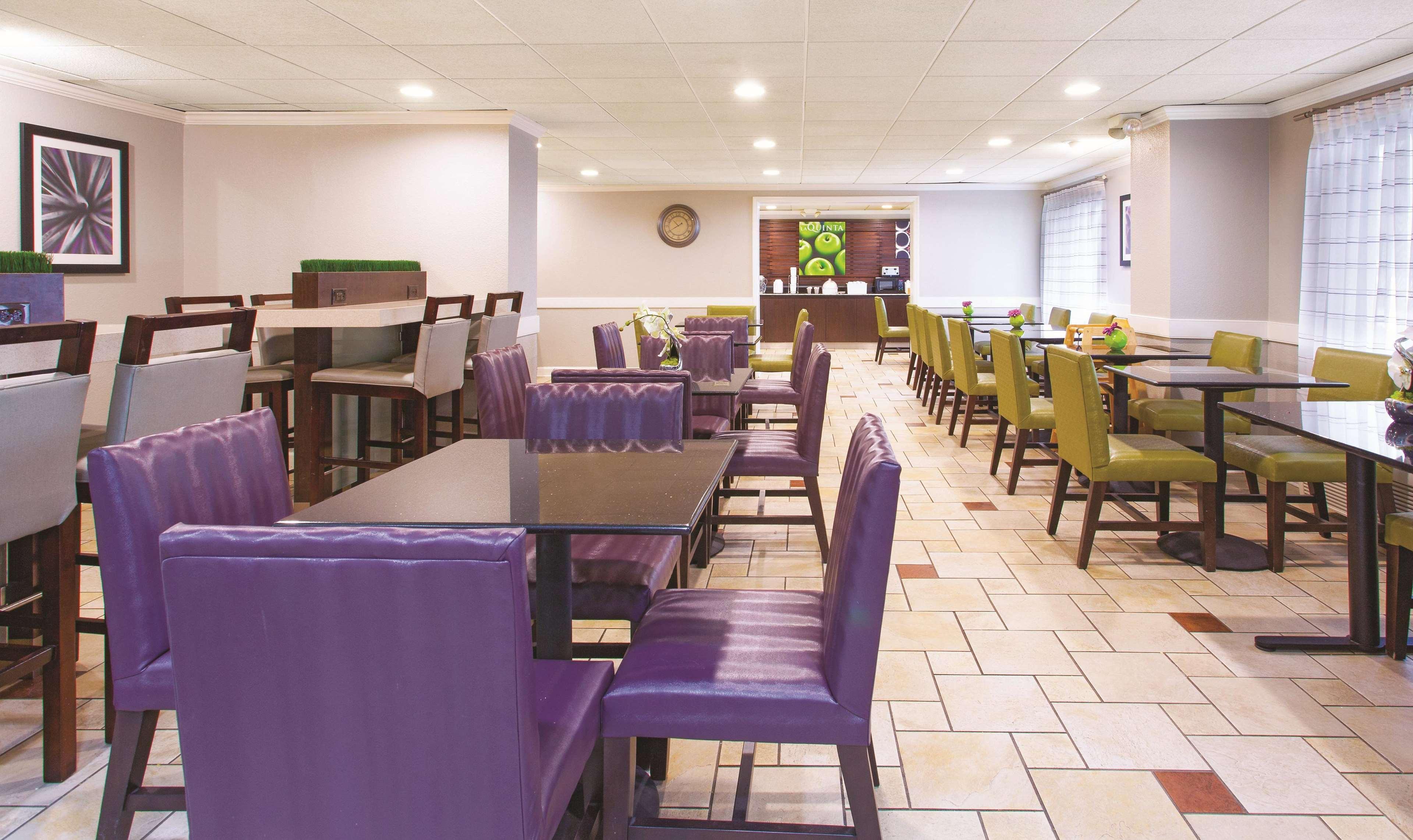La Quinta By Wyndham Miami Airport East Hotel