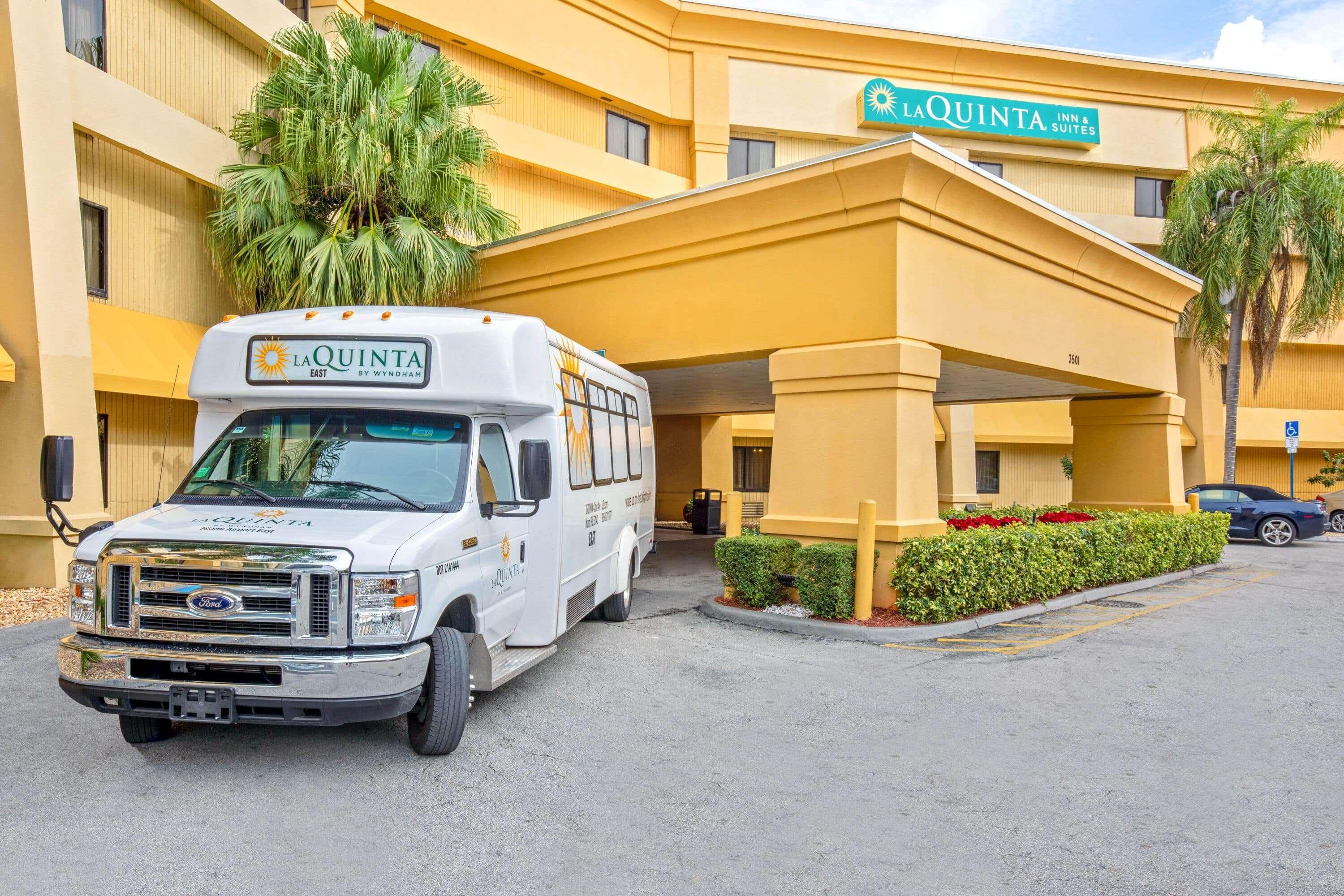 Hotel La Quinta By Wyndham Miami Airport East 3*