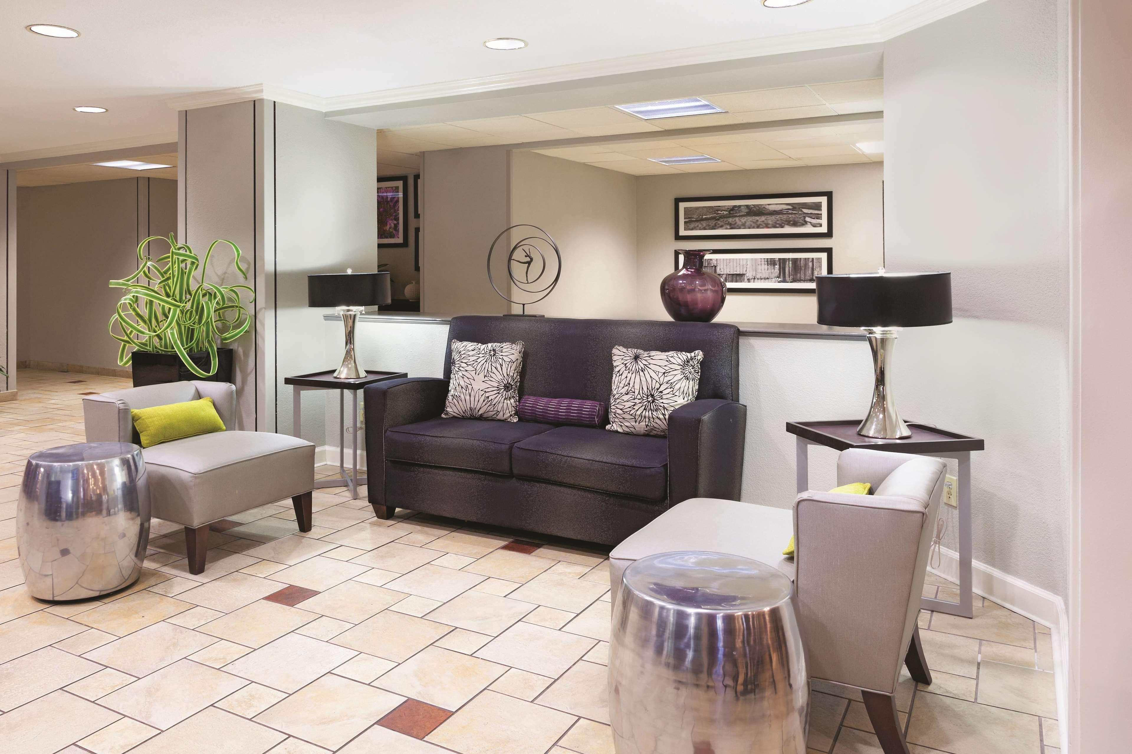 La Quinta By Wyndham Miami Airport East 3*